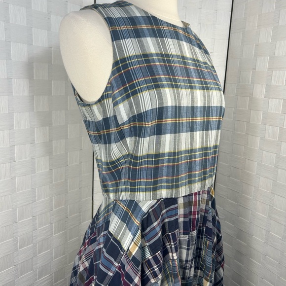 Polo Ralph Lauren mixed plaid print dress. Size 4 - Picture 3 of 8